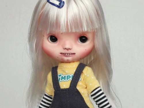 ELIA Middie Blythe custom doll girl ooak Antique Shop Dolls